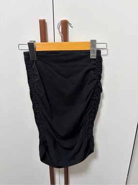 Aritzia Black Ruched Midi Skirt